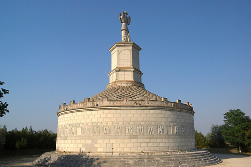Памятник античности Трофей Траяна
